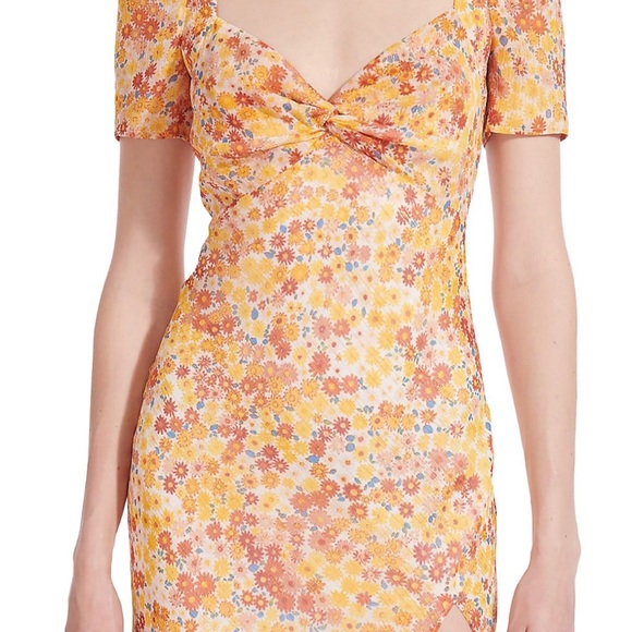 Staud Lea Knot-Front Puff-Shoulder Maxi Dress. Size 6. NWT. - Picture 5 of 9